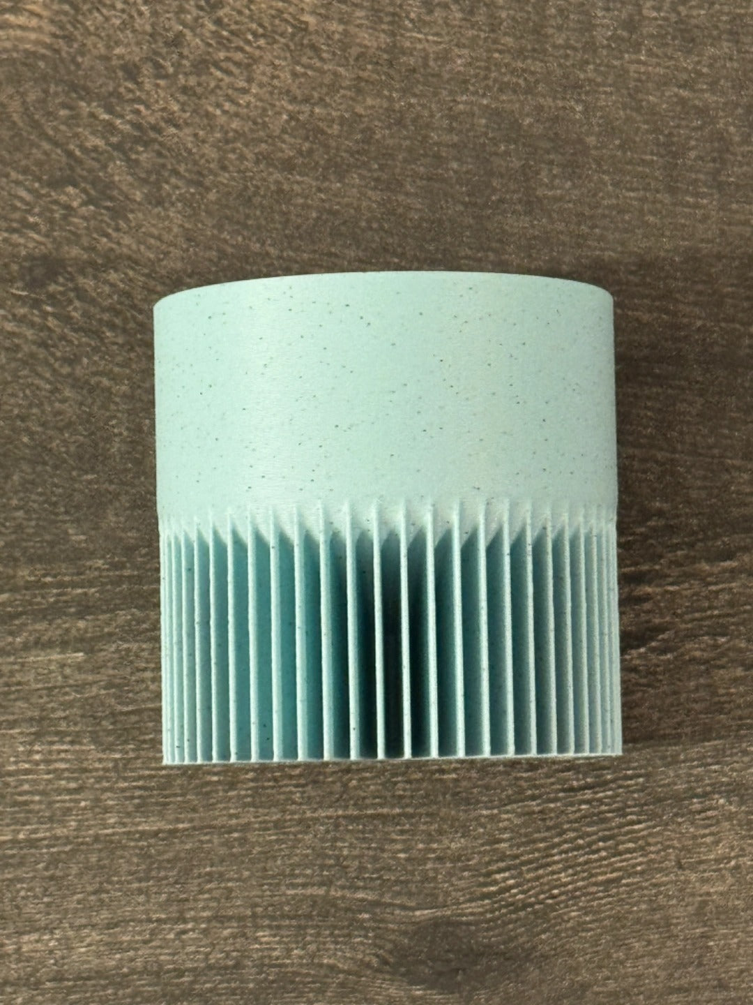 Modern ribbed plant pot/vase - series 1