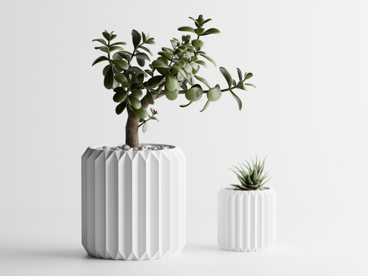 Plant pot - Ribbed triangles