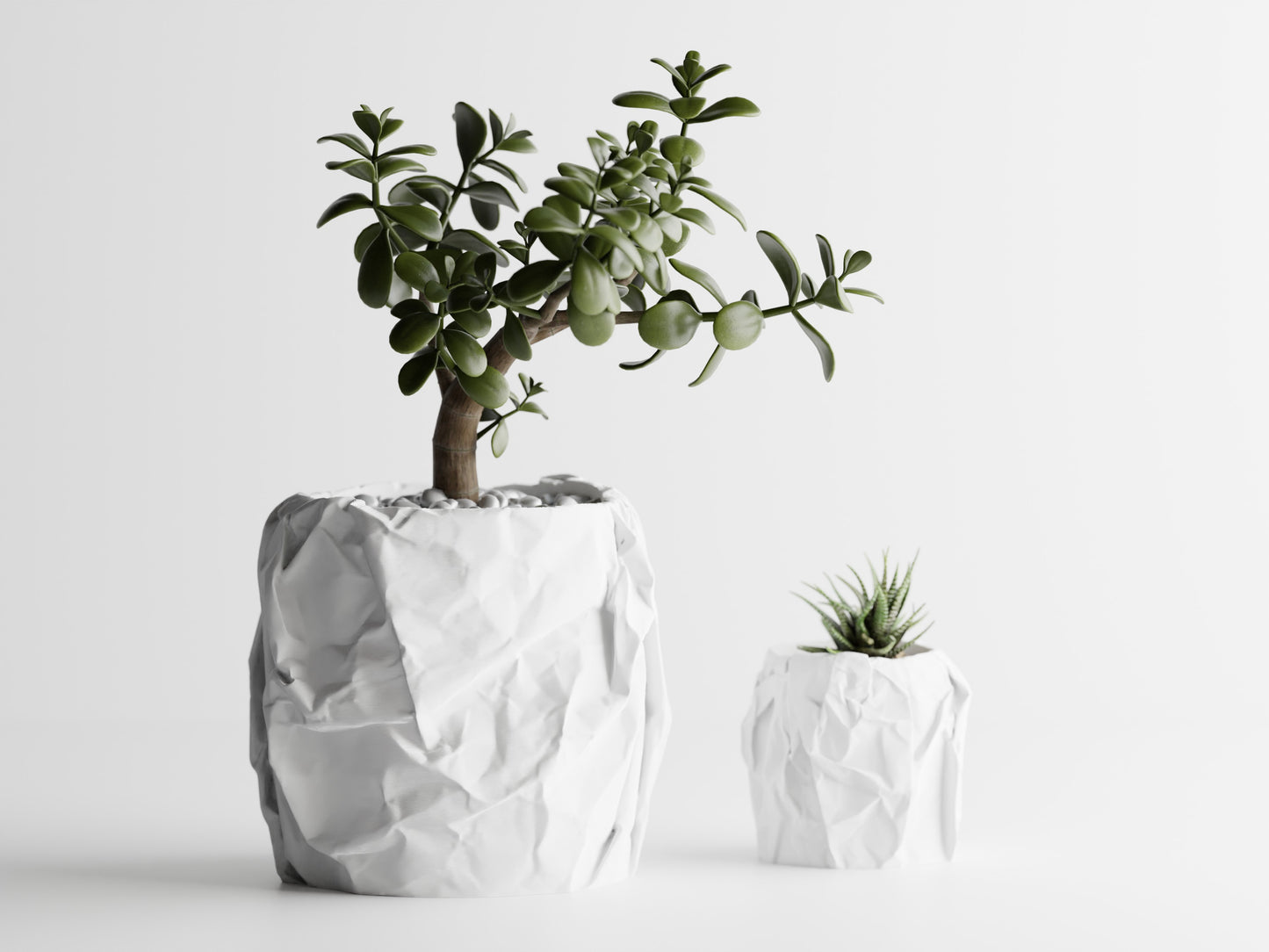 Crumbled paper pot