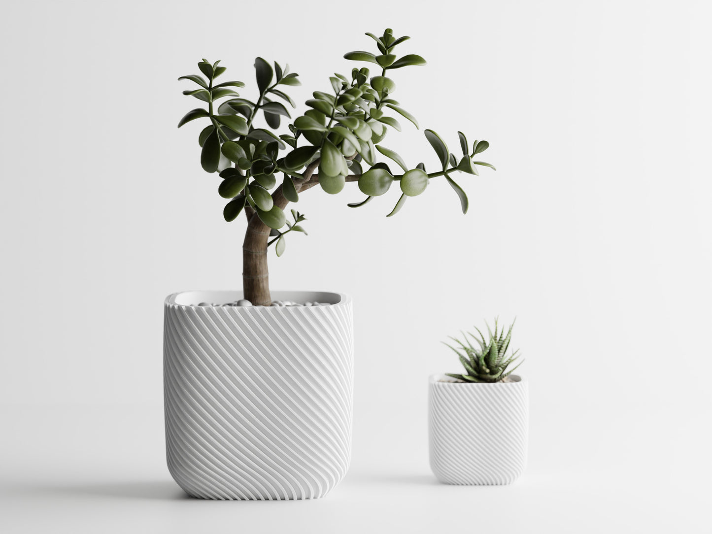 Plant Pot - Single ribbed round cube