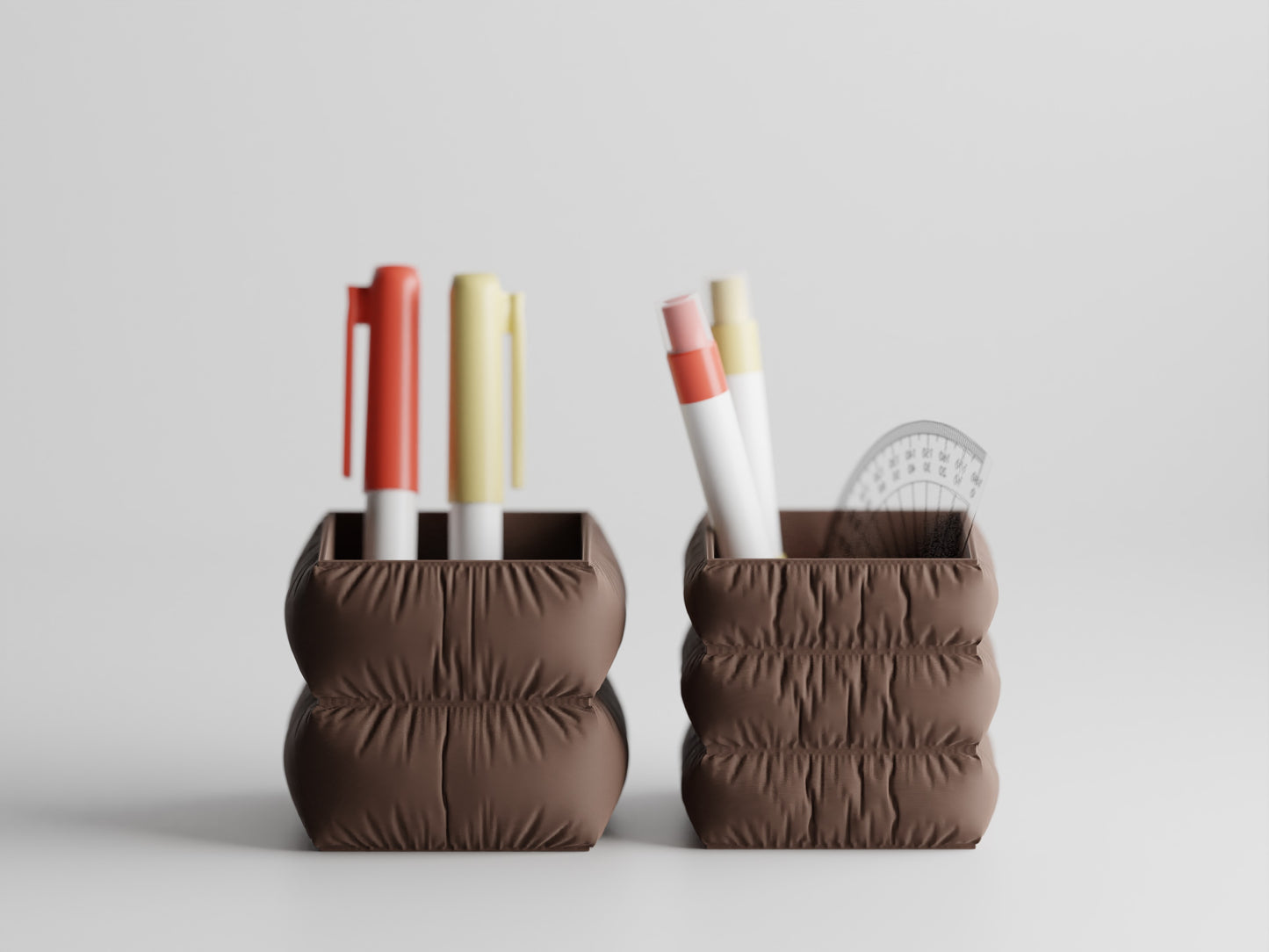 Mellow pen holder