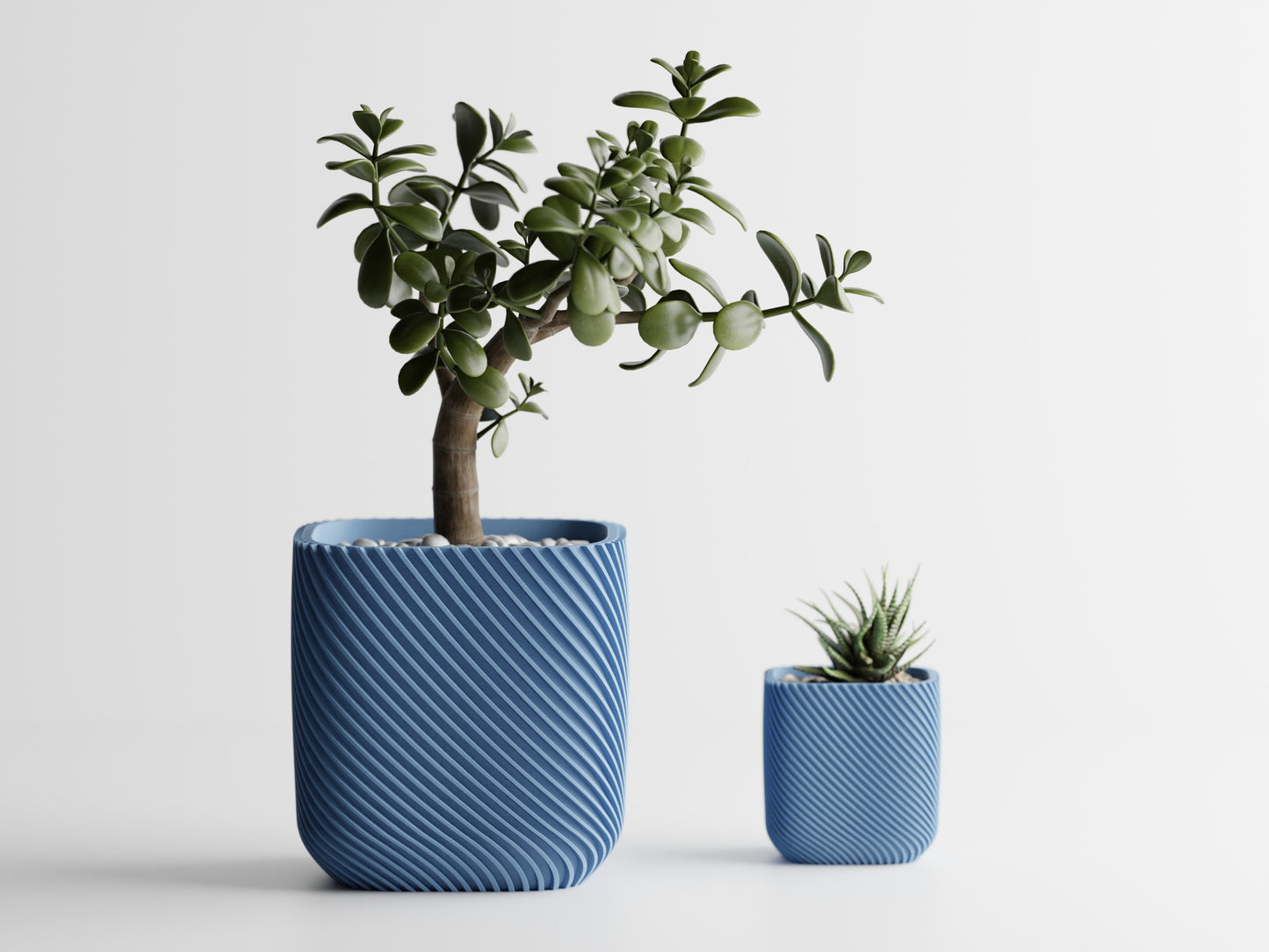 Plant Pot - Single ribbed round cube