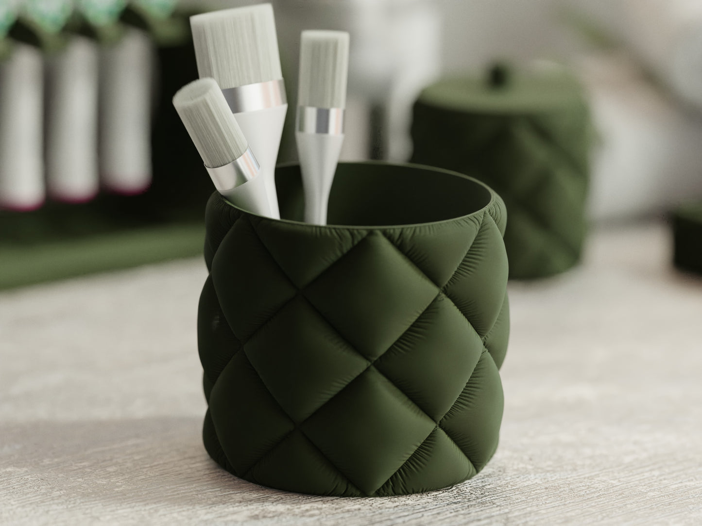 Round organizer