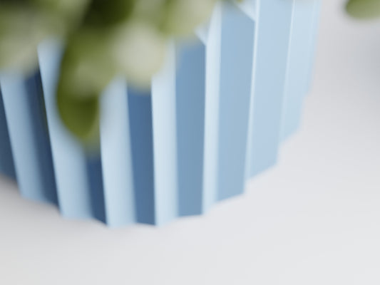 Plant pot - Ribbed triangles